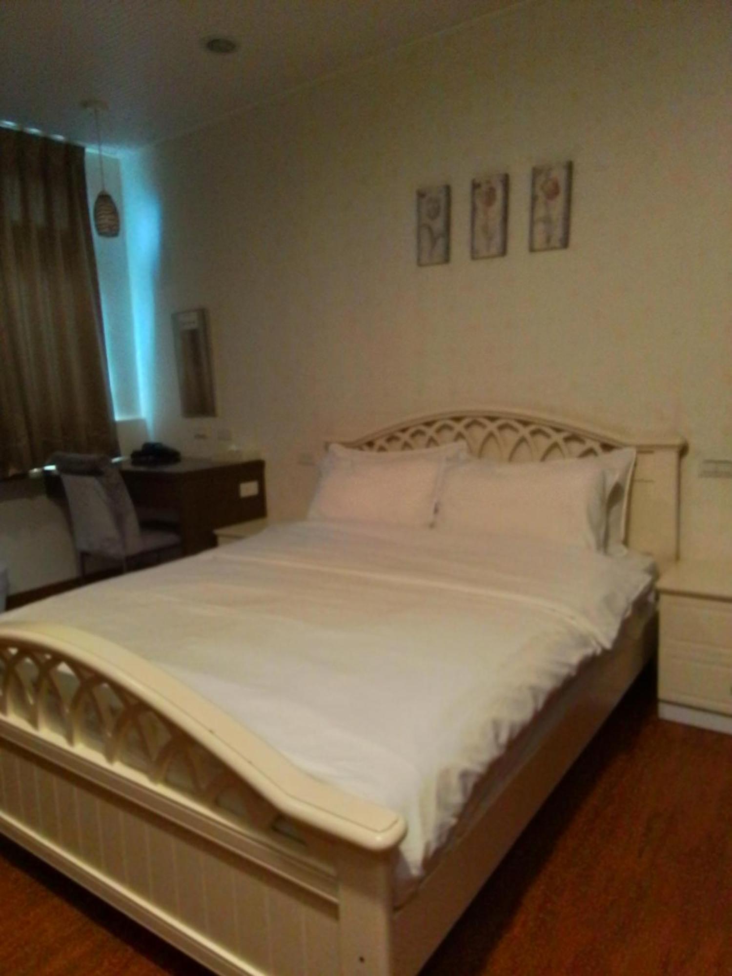 社長的家 Apartment หลัวตง ภายนอก รูปภาพ