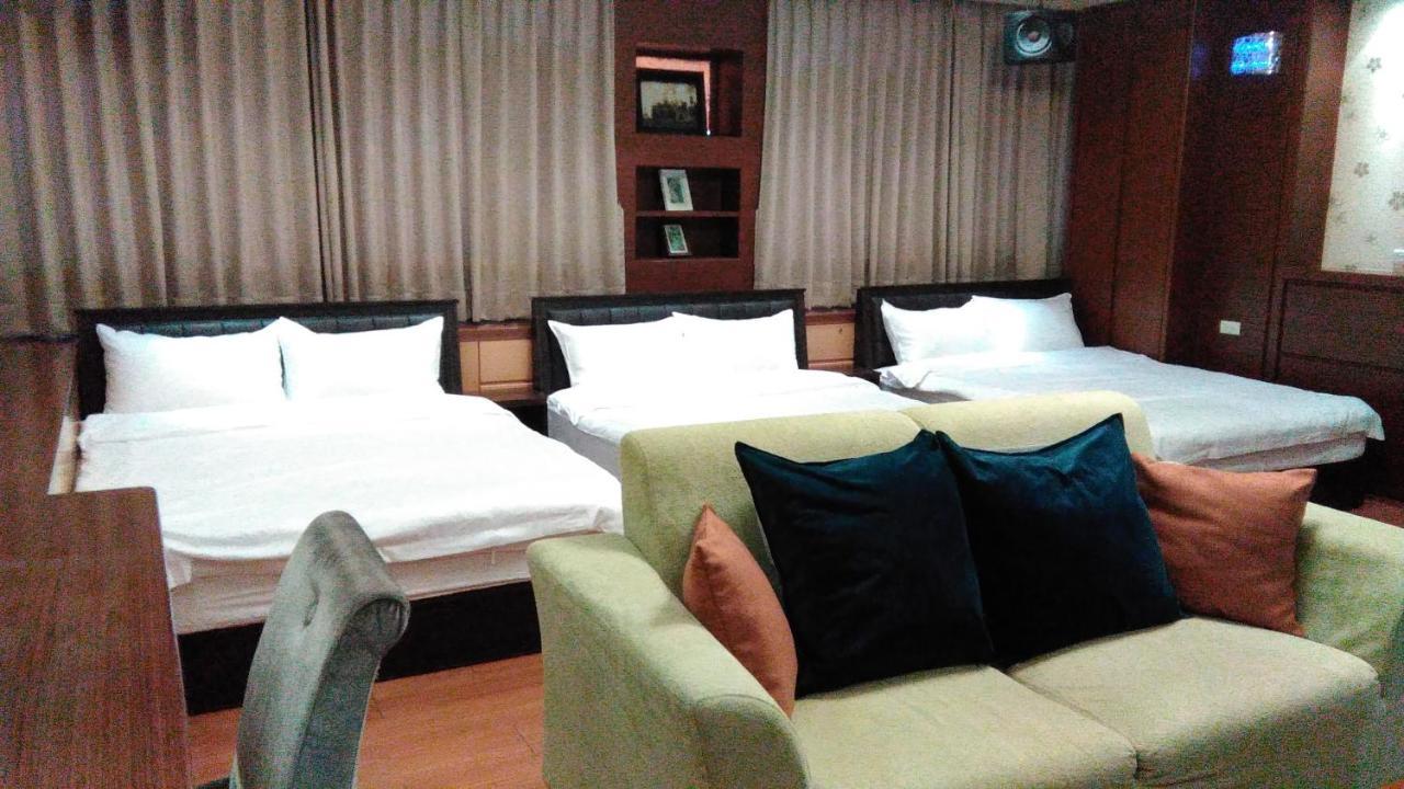 社長的家 Apartment หลัวตง ภายนอก รูปภาพ