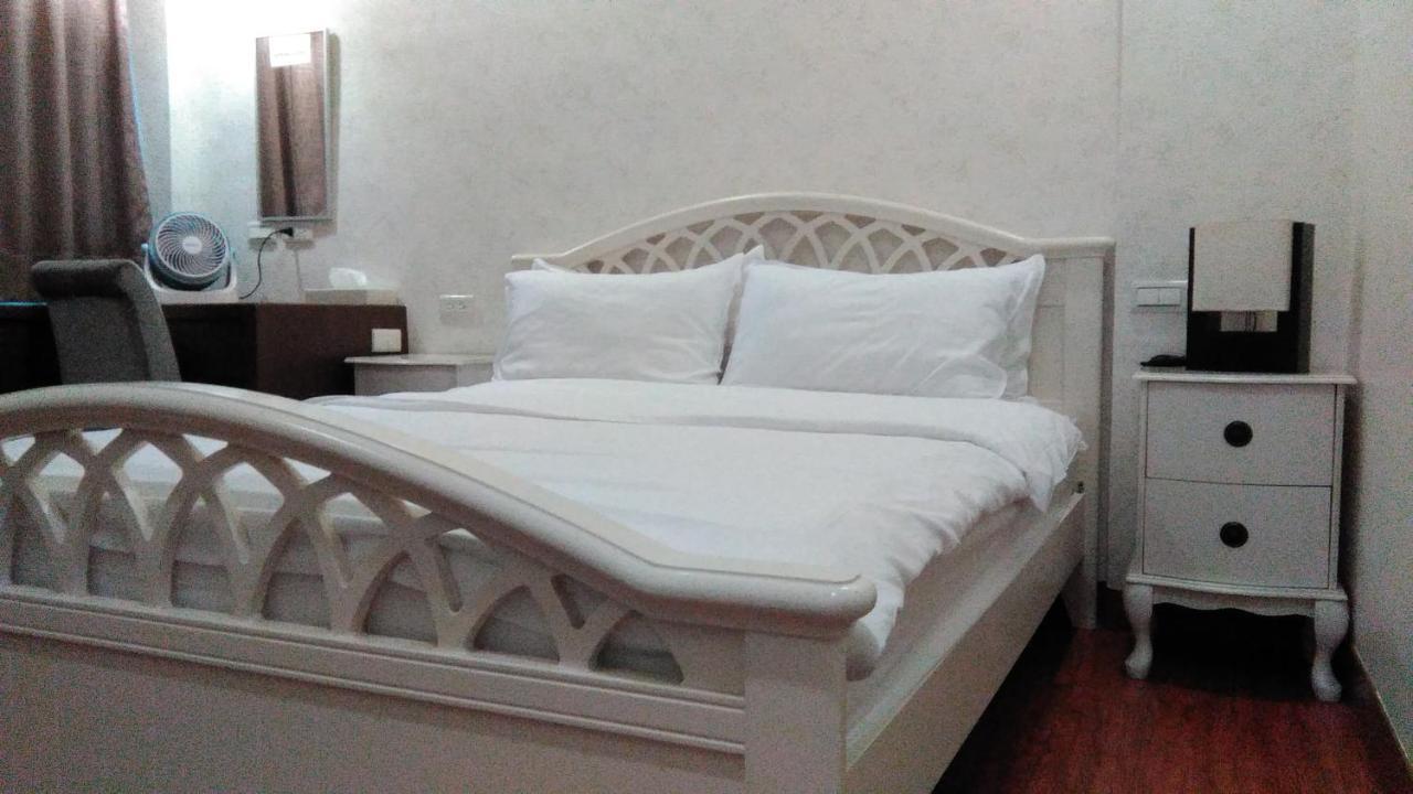 社長的家 Apartment หลัวตง ภายนอก รูปภาพ