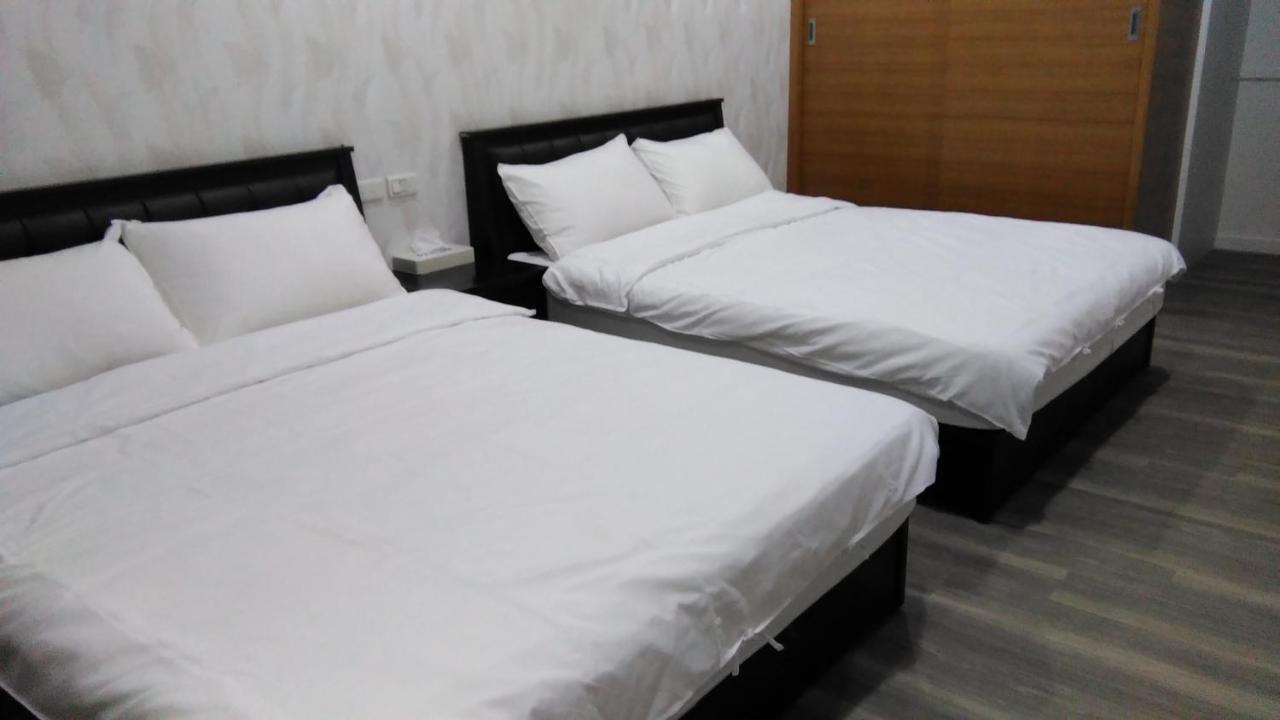 社長的家 Apartment หลัวตง ภายนอก รูปภาพ