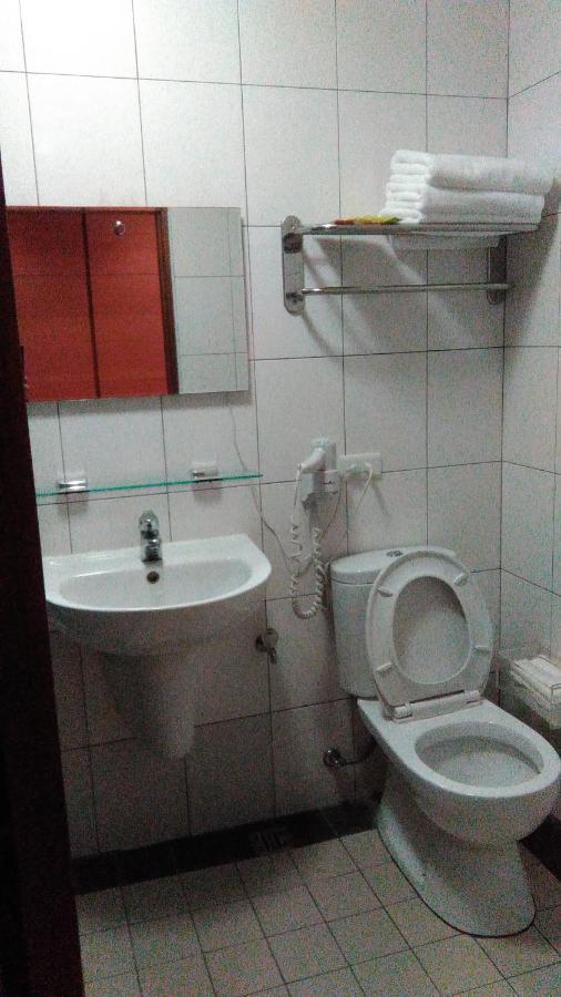社長的家 Apartment หลัวตง ภายนอก รูปภาพ
